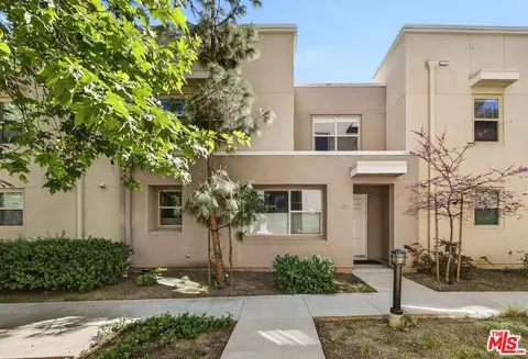 692 Colorado Cir, Carson, CA 90745