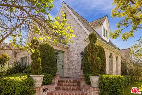 902 S Citrus Ave, Los Angeles, CA 90036