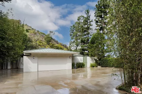1726 Stone Canyon Rd, Los Angeles, CA 90077