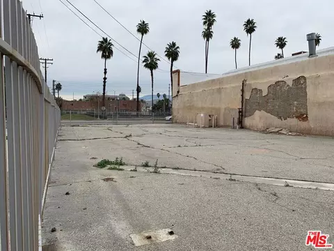 3800 Commerce St, Riverside, CA 92507 photo 3