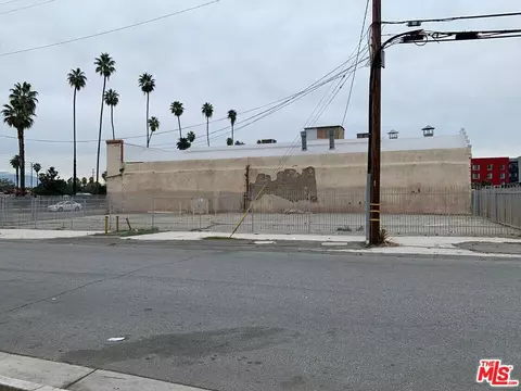3800 Commerce St, Riverside, CA 92507 photo 4