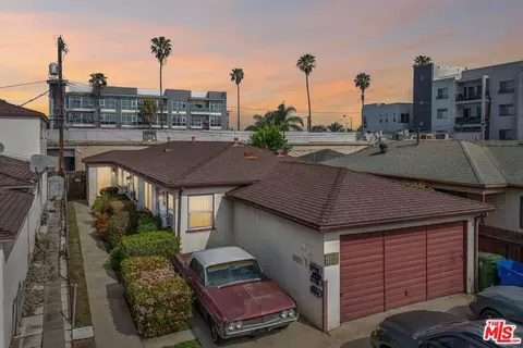 13361 Beach Ave, Marina Del Rey, CA 90292