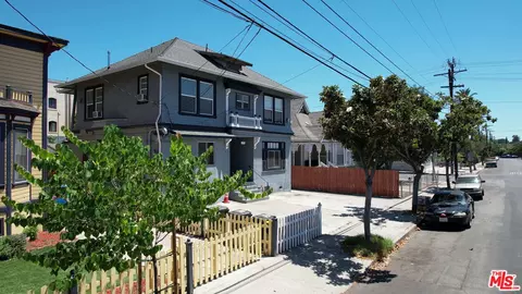 1978 Bonsallo Ave, Los Angeles, CA 90007