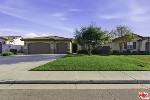 5805 Moonstone Peak Dr, Bakersfield, CA 93313
