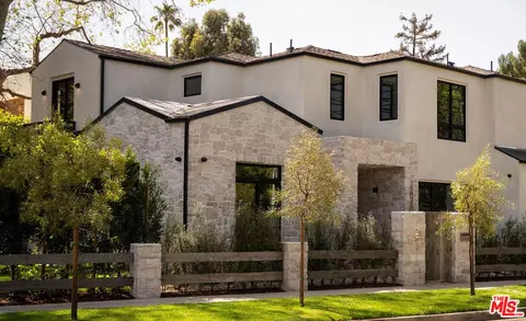 12040 Maxwellton Rd, Studio City, CA 91604