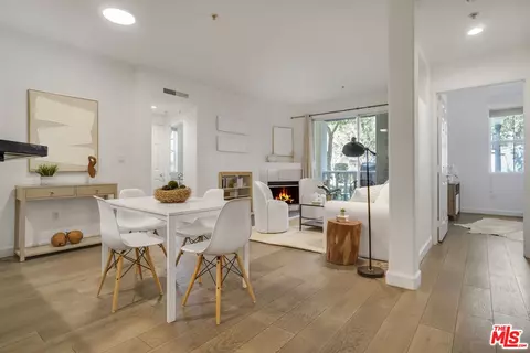 12963 Runway Rd #121, Playa Vista, CA 90094