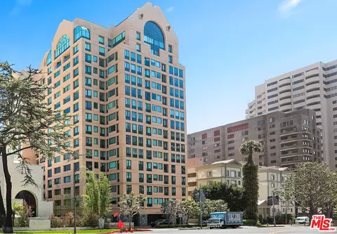 10520 Wilshire Blvd #505, Los Angeles, CA 90024