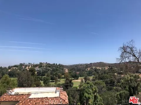 4549 Ensenada Dr, Woodland Hills, CA 91364