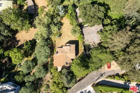 1523 Highgate Ave, Los Angeles, CA 90042