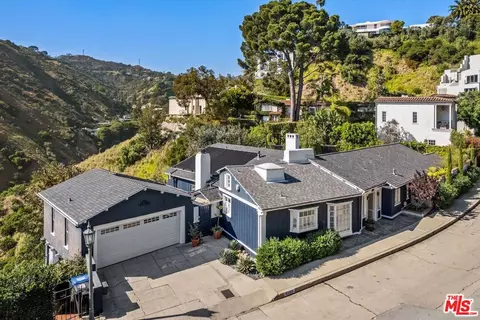 2109 Castilian Dr, Los Angeles, CA 90068