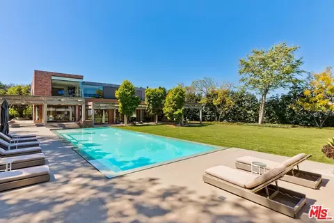 3350 Stone Ridge Ln, Los Angeles, CA 90077