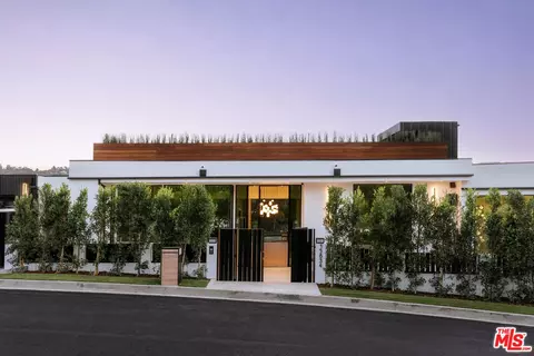 15834 High Knoll Rd, Encino, CA 91436
