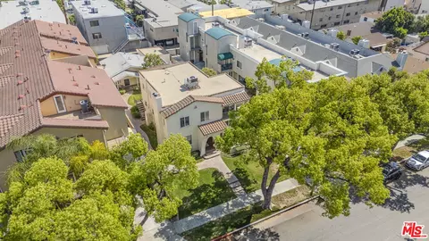 View/Area - 716 E San Jose Ave, Burbank, CA 91501 photo 1 of 1