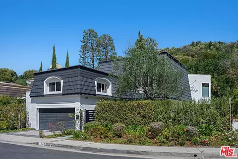 1274 Calle De Sevilla, Pacific Palisades, CA 90272