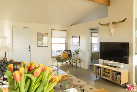 1304 Mile Square Rd, Joshua Tree, CA 92252 photo 4