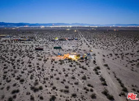 1304 Mile Square Rd, Joshua Tree, CA 92252 photo 36