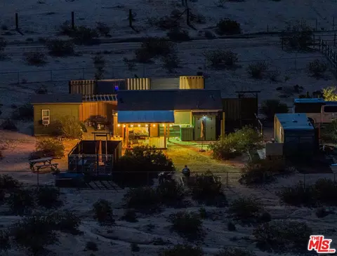 1304 Mile Square Rd, Joshua Tree, CA 92252 photo 35