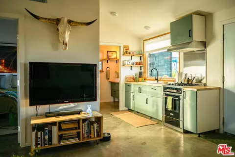 1304 Mile Square Rd, Joshua Tree, CA 92252 photo 6