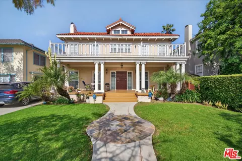 867 S Bronson Ave, Los Angeles, CA 90005