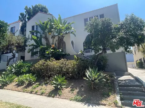 140 N Kenmore Ave, Los Angeles, CA 90004