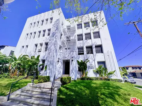 100 N Sycamore Ave, Los Angeles, CA 90036