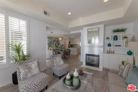 7301 W Manchester Ave #106, Los Angeles, CA 90045