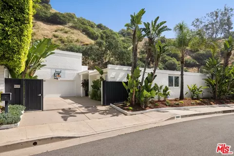 2060 N Beverly Dr, Beverly Hills, CA 90210