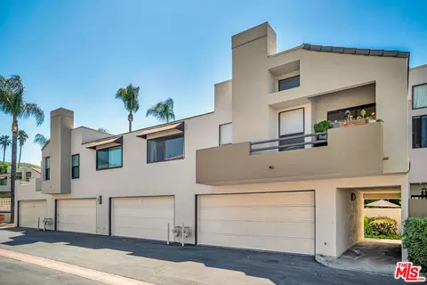 4267 Las Virgenes Rd #1, Calabasas, CA 91302