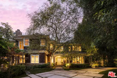 13127 Boca De Canon Ln, Los Angeles, CA 90049