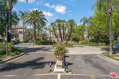24109 E Del Monte Dr #463, Valencia, CA 91355