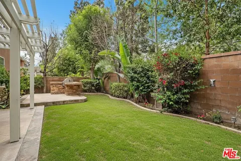 Exterior - 17 Mount Vernon, Irvine, CA 92620 photo 4 of 5