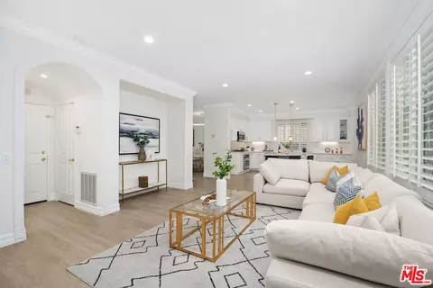 17 Mount Vernon, Irvine, CA 92620