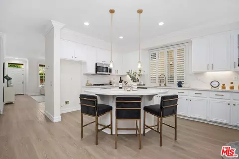 Kitchen - 17 Mount Vernon, Irvine, CA 92620 photo 2 of 4