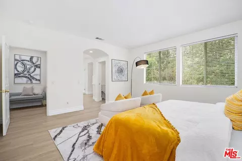 Bedroom - 17 Mount Vernon, Irvine, CA 92620 photo 2 of 8