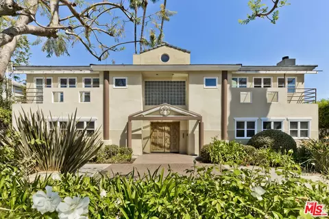 522 N Rexford Dr, Beverly Hills, CA 90210