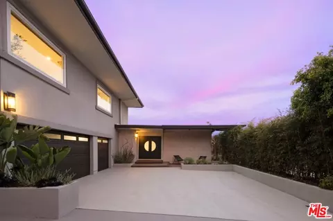 411 Rees St, Playa Del Rey, CA 90293