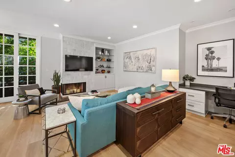 412 Arnaz Dr #7, Los Angeles, CA 90048