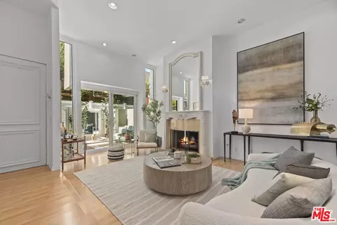 9501 W Olympic Blvd, Beverly Hills, CA 90212