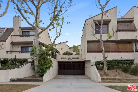620 W Hyde Park Blvd #313, Inglewood, CA 90302
