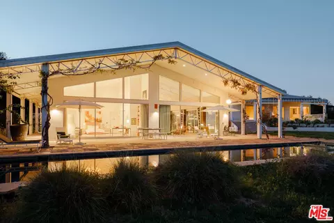 1742 Deerhill Trl, Topanga, CA 90290