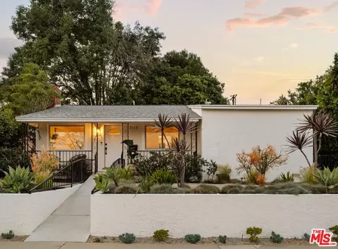 7117 W 91st St, Los Angeles, CA 90045
