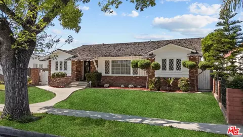 10411 Saint James Ave, South Gate, CA 90280