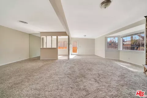 Living - 38453 3rd St, Palmdale, CA 93550 photo 4 of 5