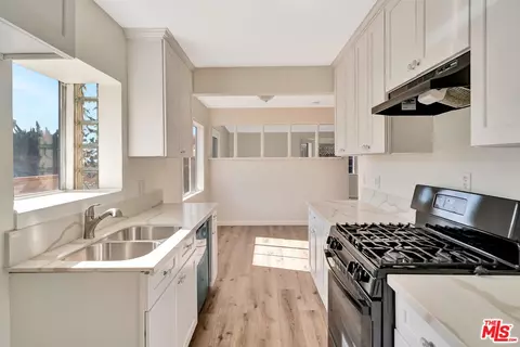 Kitchen - 38453 3rd St, Palmdale, CA 93550 photo 1 of 1