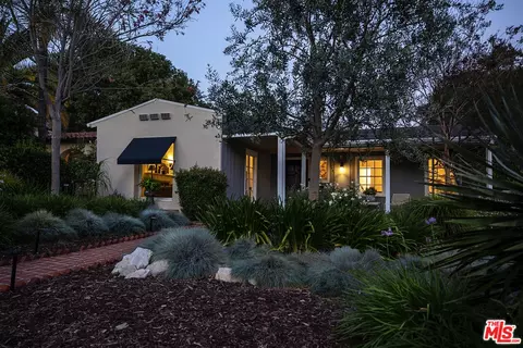 Exterior - 3258 Castera Ave, Glendale, CA 91208 photo 7 of 7
