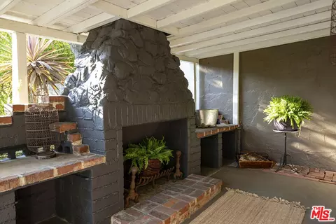 Other - 3258 Castera Ave, Glendale, CA 91208 photo 6 of 9