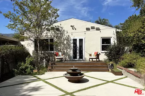 Exterior - 3258 Castera Ave, Glendale, CA 91208 photo 3 of 7