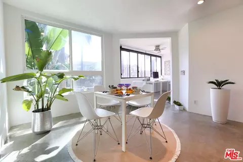 1745 Camino Palmero St #334, Los Angeles, CA 90046