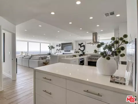 2220 Avenue Of The Stars #2605, Los Angeles, CA 90067