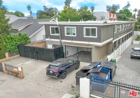 1250 W 37th St, Los Angeles, CA 90007